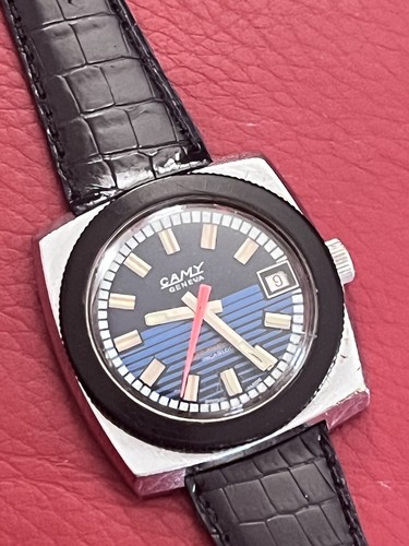 Ancienne montre plongée - ancienne,