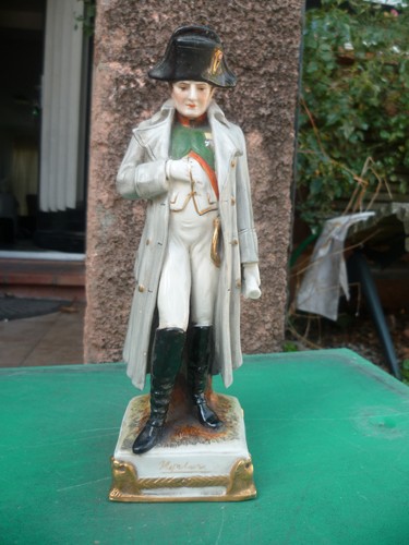 Figurine napoléon porcelaine - figurine,