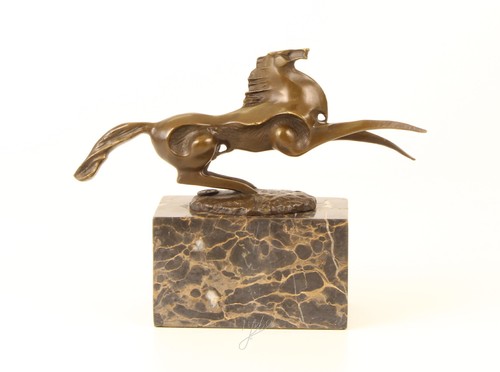 Sculpture bronze style - sculpture,