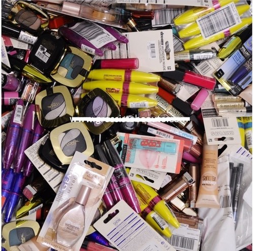 Lot revendeur 102 maquillages - lot,