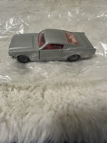 Corgi toys ford - toys,