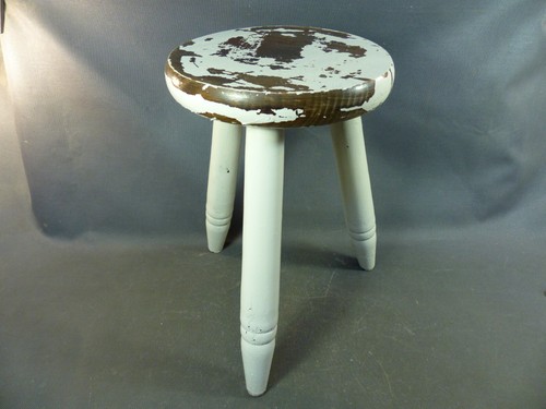 Ancien petit tabouret - , de