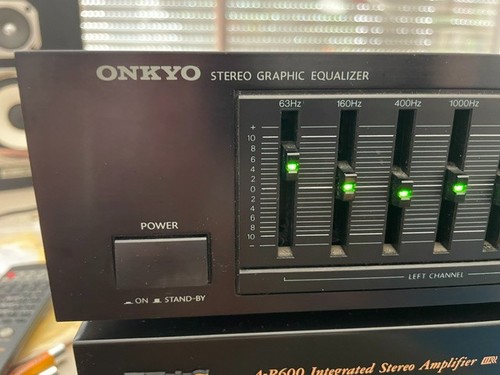 Onkyo stéréo graphic - onkyo,