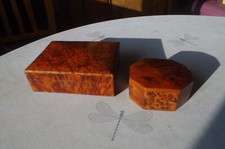 2 anciennes boîtes. LOUPE DE