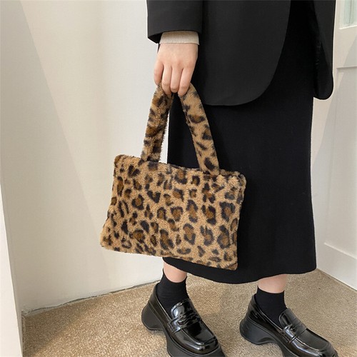 Sac pochette simili fourrure - sac,