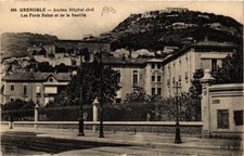 Old postcard Grenoble former civil hospital Les Forts Rabot et de la Bastille (685579)