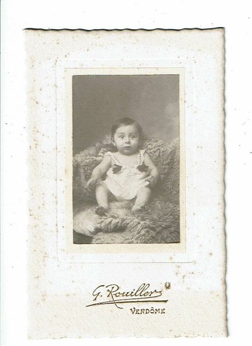 Photographie ancienne bébé - ancienne,