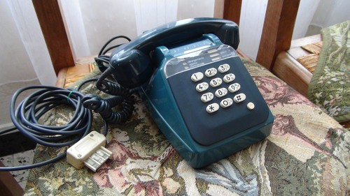 Ancien téléphone cadran - ancien,