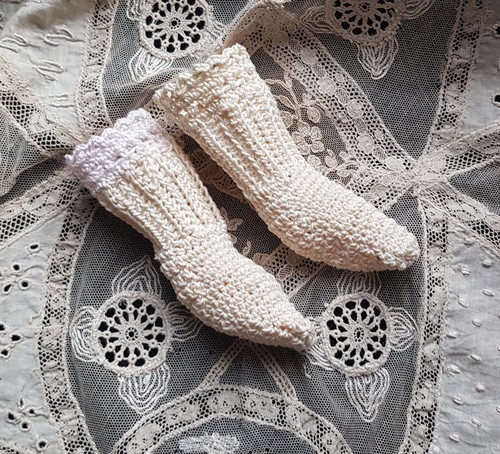 Jolies chaussettes hautes pour - chaussettes,