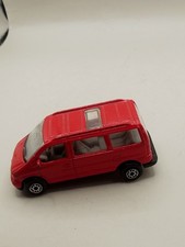Welly red Mercedes-Benz V class