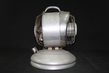 Ancien Radiateur Chauffant En