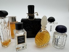 Lot 7 miniatures parfums. Molinard (Lalique), Chanel, Rochas, Armani, Laroche…