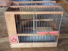 Ancienne petite cage de transport à oiseau en bois (marché aux oiseaux )