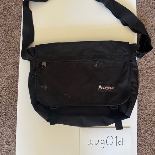 Eastpak delegate messenger - eastpak,