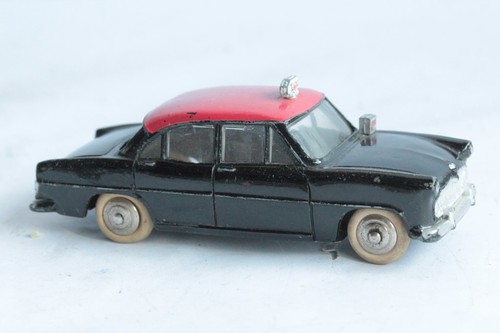 Dinky toys voiture - toys, miniature