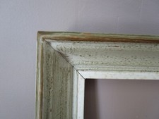 ANTIQUE WOODEN FRAME MOLDING