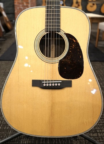 Martin modern deluxe 23 - martin,