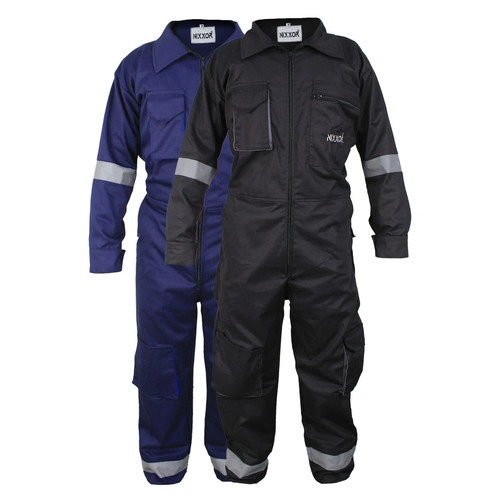 Combinaison travail pour - de,