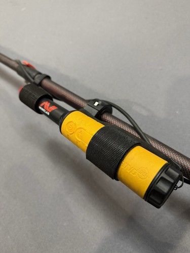 Pinpointer mount for detector - pinpointer,