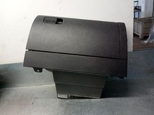 6R1857101L boîte a gants pour