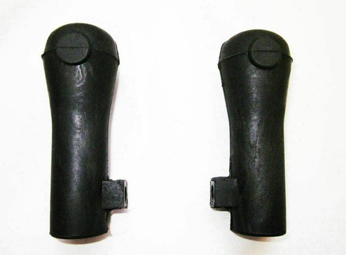 Vespa center kick - feet, rubber