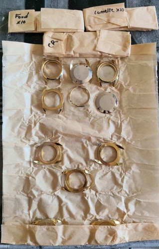 Lot boîtiers montre - lot, 10
