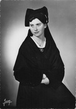 29 ILE DE SEIN COSTUME