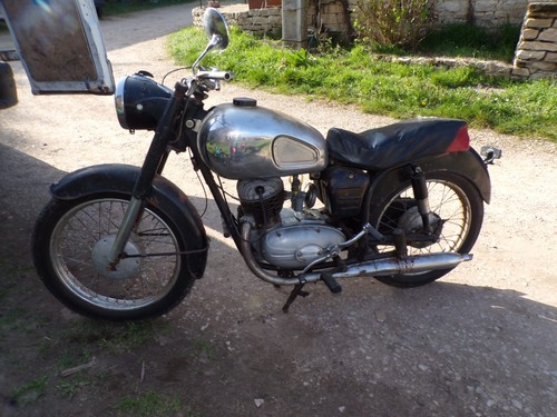 250 pannonia années moto - 250,