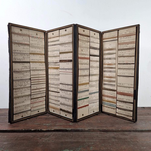 Grand présentoir catalogue - grand, /