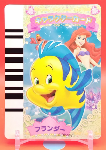 Carte personnage manie robe