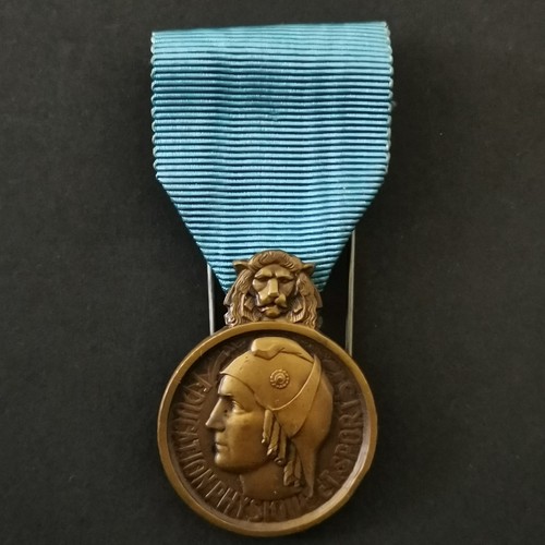 Medaille bronze education - medaille,