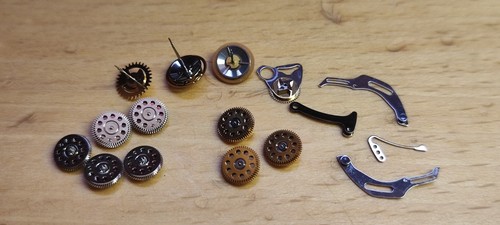 Lot fournitures breitling b01 - lot,