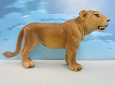 FIGURE ANIMAL COLLECTION SCHLEICH 2000 LIONESS +/- 11cm x 5.5cm 14184