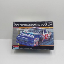 1/24 Monogram 2906 maquette