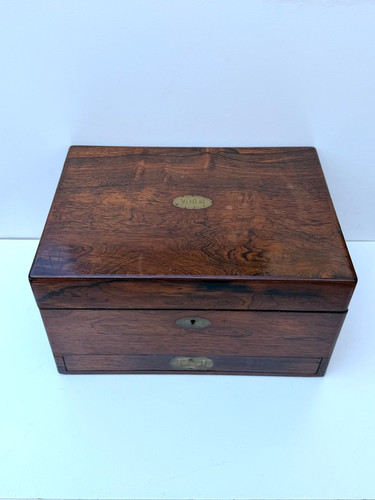 Coffret écritoire porte - écritoire,