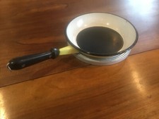 Poêle Tôle Émaillée Jaune