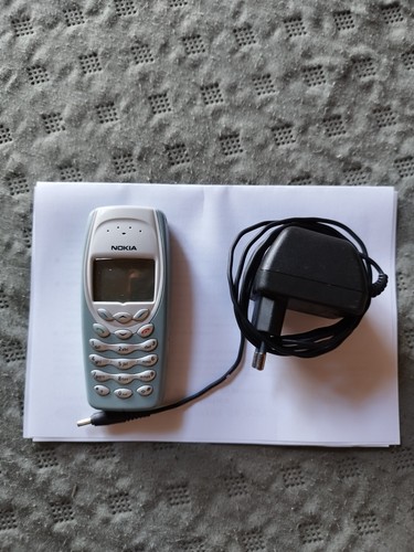 Nokia 3410 gris avec - , chargeur