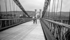 Portrait couple pont de la Caille Haute-Savoie - old negative photo year.1937