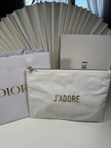 Dior trousse forme enveloppe - dior,
