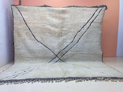 Nouveau tapis berbère