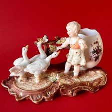 Figurine ancienne porcelaine