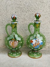 2 anciens flacons armoiries