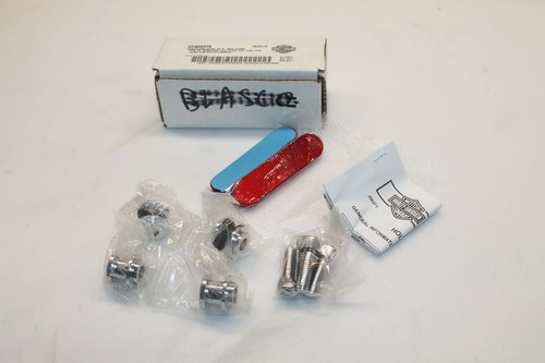 Kit fixation chrome pour - de,