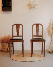 Claude, la chaise en bois