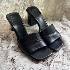 Vintage 1990s Free Lance Paris Black Leather Curved Heel Slip On Pumps 38.5/US8