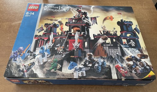 Lego 8877 castle - lego,
