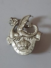 ARMEE BELGE  - INSIGNE DE BERET MILITAIRE  - 2  REGIMENT DE DRAGON   -