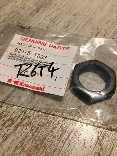 Kawasaki 92015 1833 - kawasaki, écrou