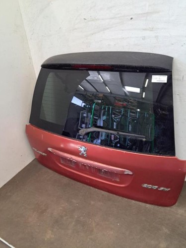 Malle hayon arriere peugeot - malle/hayon,