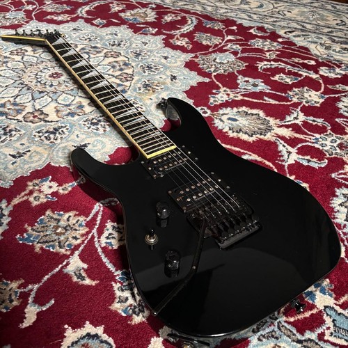Rare guitare soliste gaucher